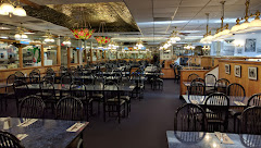 Restaurant near E Hotel Banquet & Conference Center